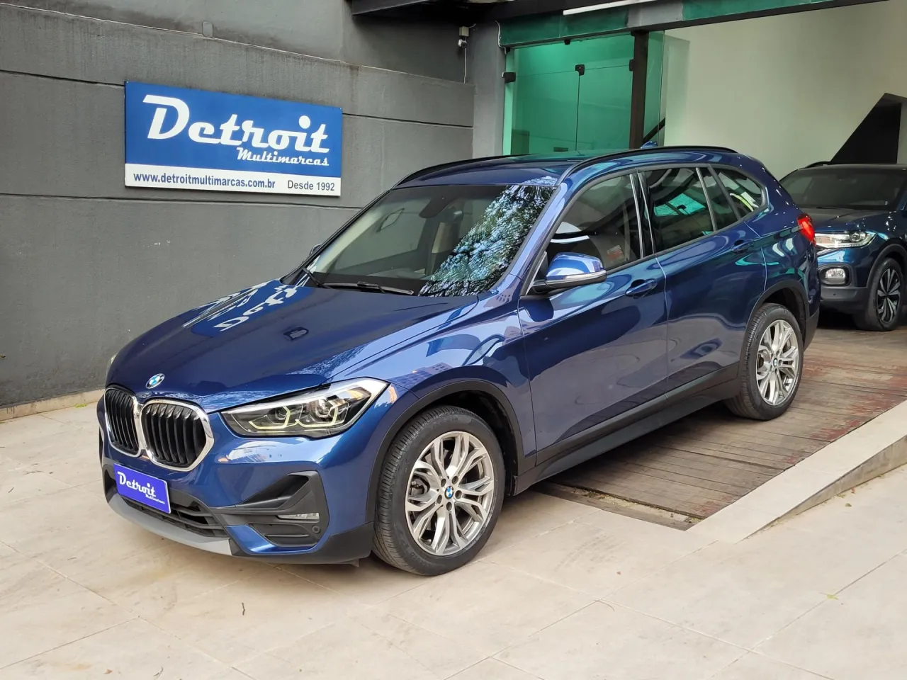 BMW X1 2.0 16V TURBO ACTIVEFLEX SDRIVE20I 4P AUTOMÁTICO